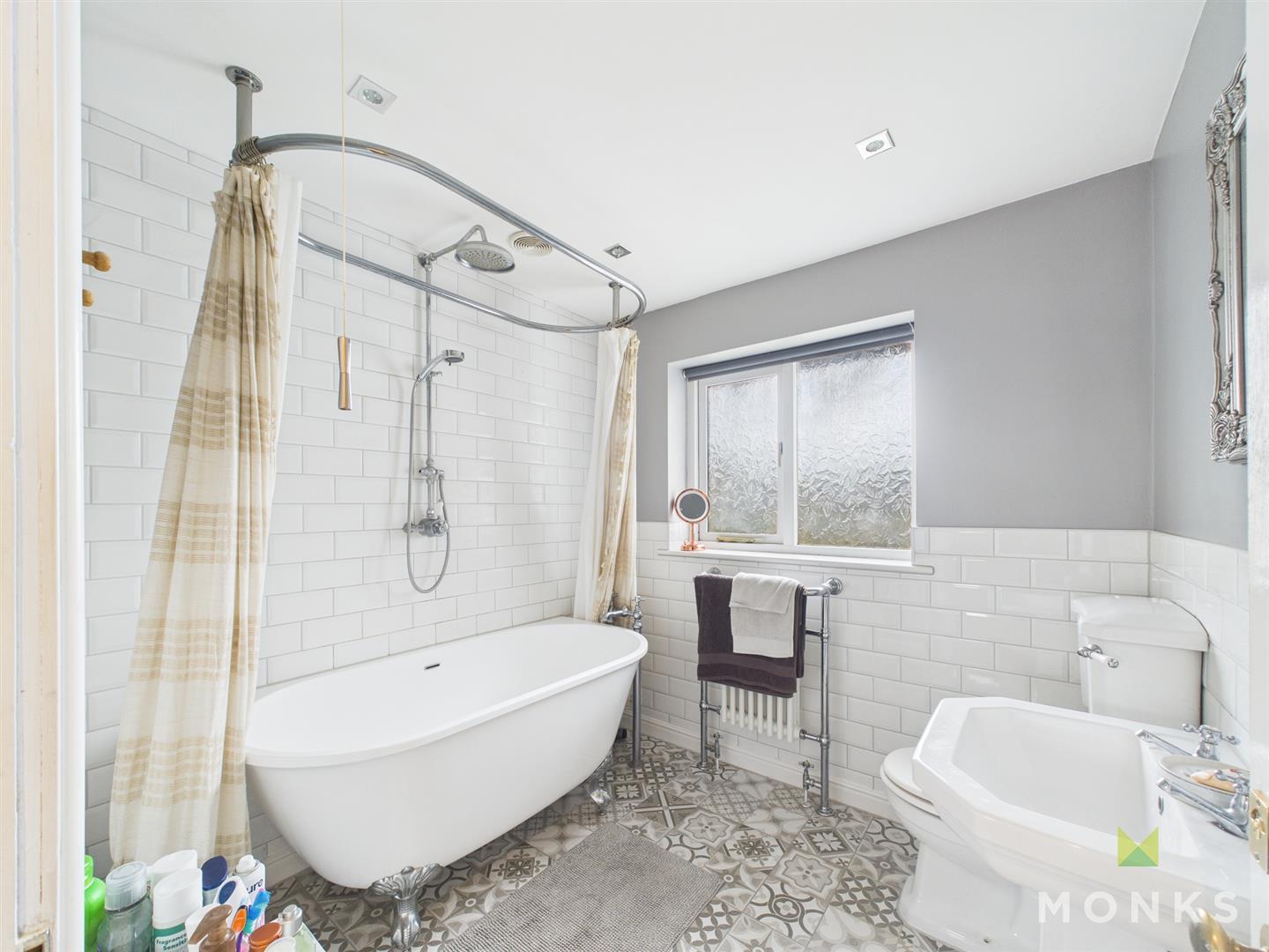 35 Henlow Rise, Shrewsbury, SY3 6BJ For Sale